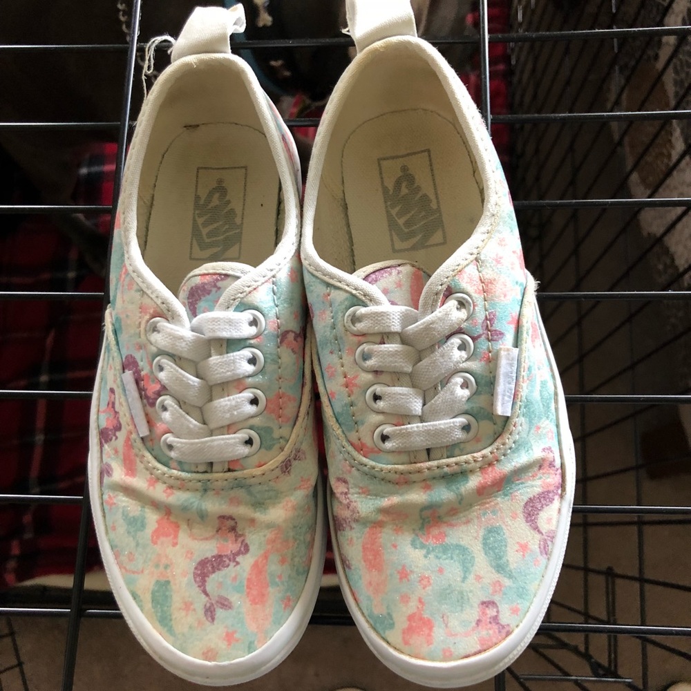 Used mermaid girls Vans size 13.5
